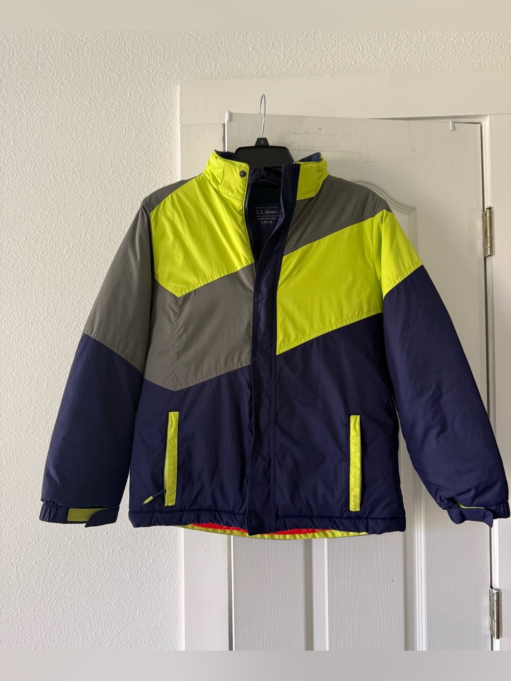 L.L.Bean Kids Ski Jacket L 14-16 Thinsulate Colorblock Hooded Winter Coat